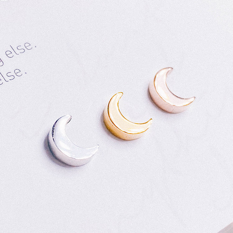 Crescent Moon Piercing/Earring