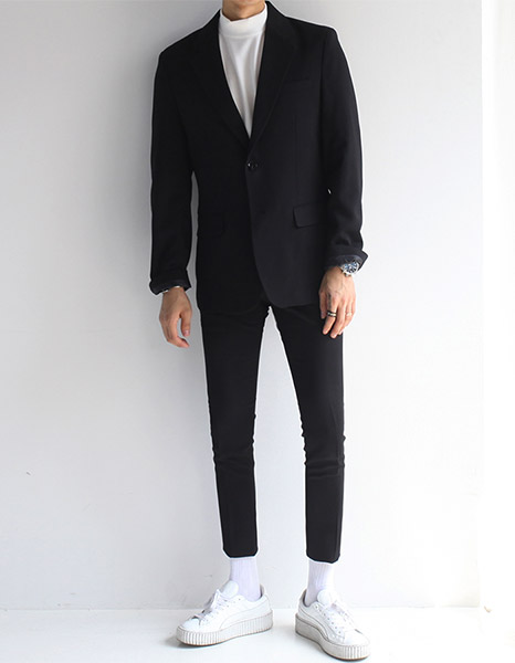 ASCLO Julian Suit (Black)