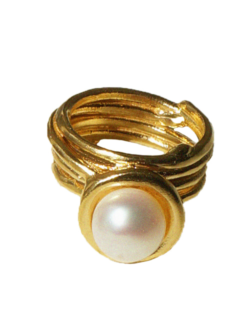 Madame Monet Pearl Ring
