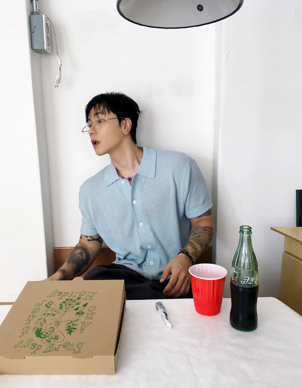 韓国 ファッション 通販 - HOLY IN CODE 日本公式サイト