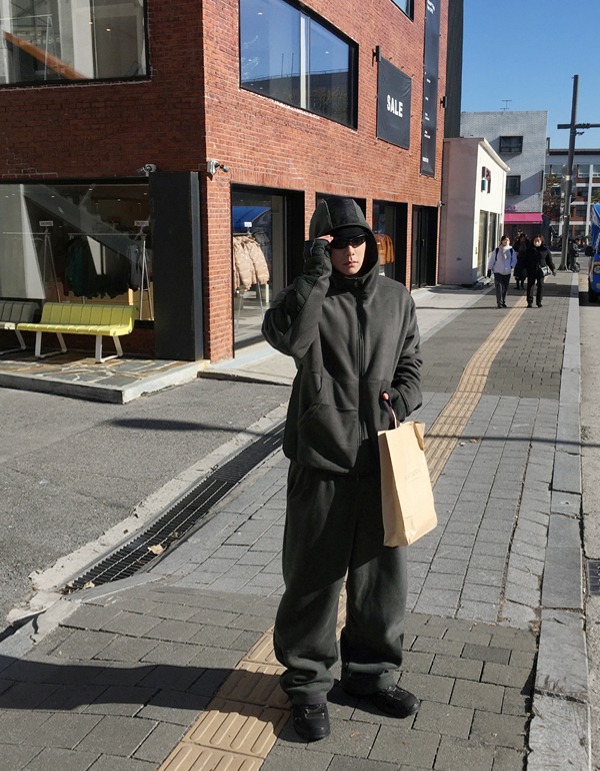 韓国 ファッション 通販 - HOLY IN CODE 日本公式サイト