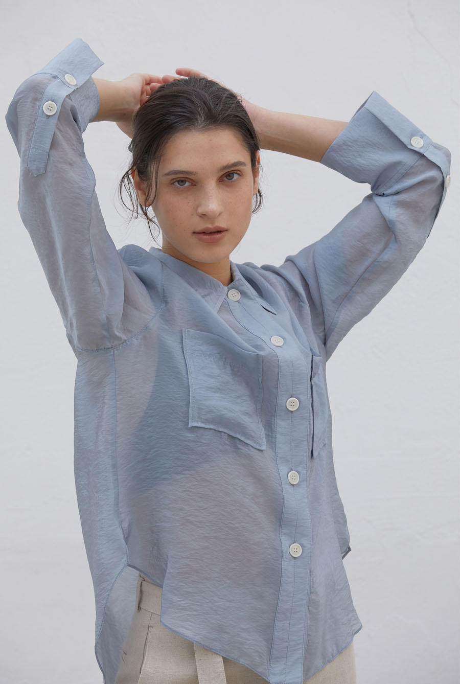 [H8 EXCLUSIVE] SILKY SHIRTS (LIGHT BLUE)