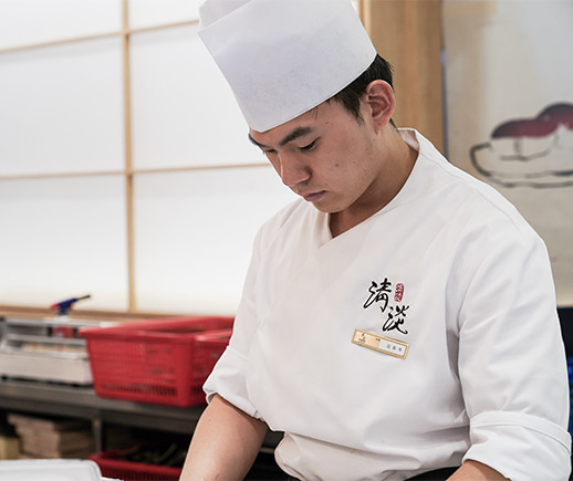 The harmonious mood makers with passion,Cheong-dam sushi, the Japanese cuisine.