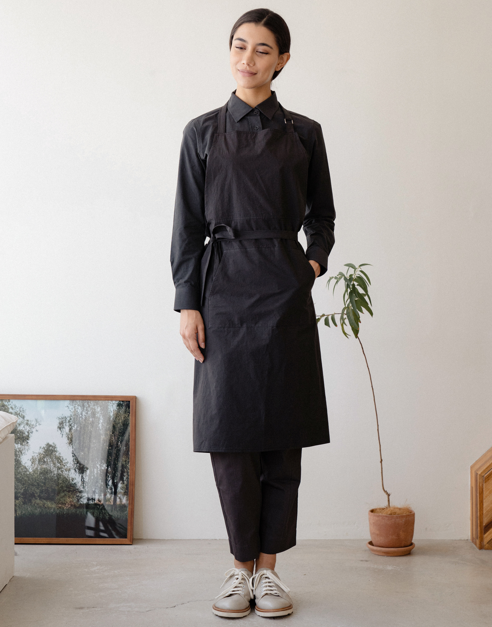 Page nsck strap chest apron #AA2011 Black