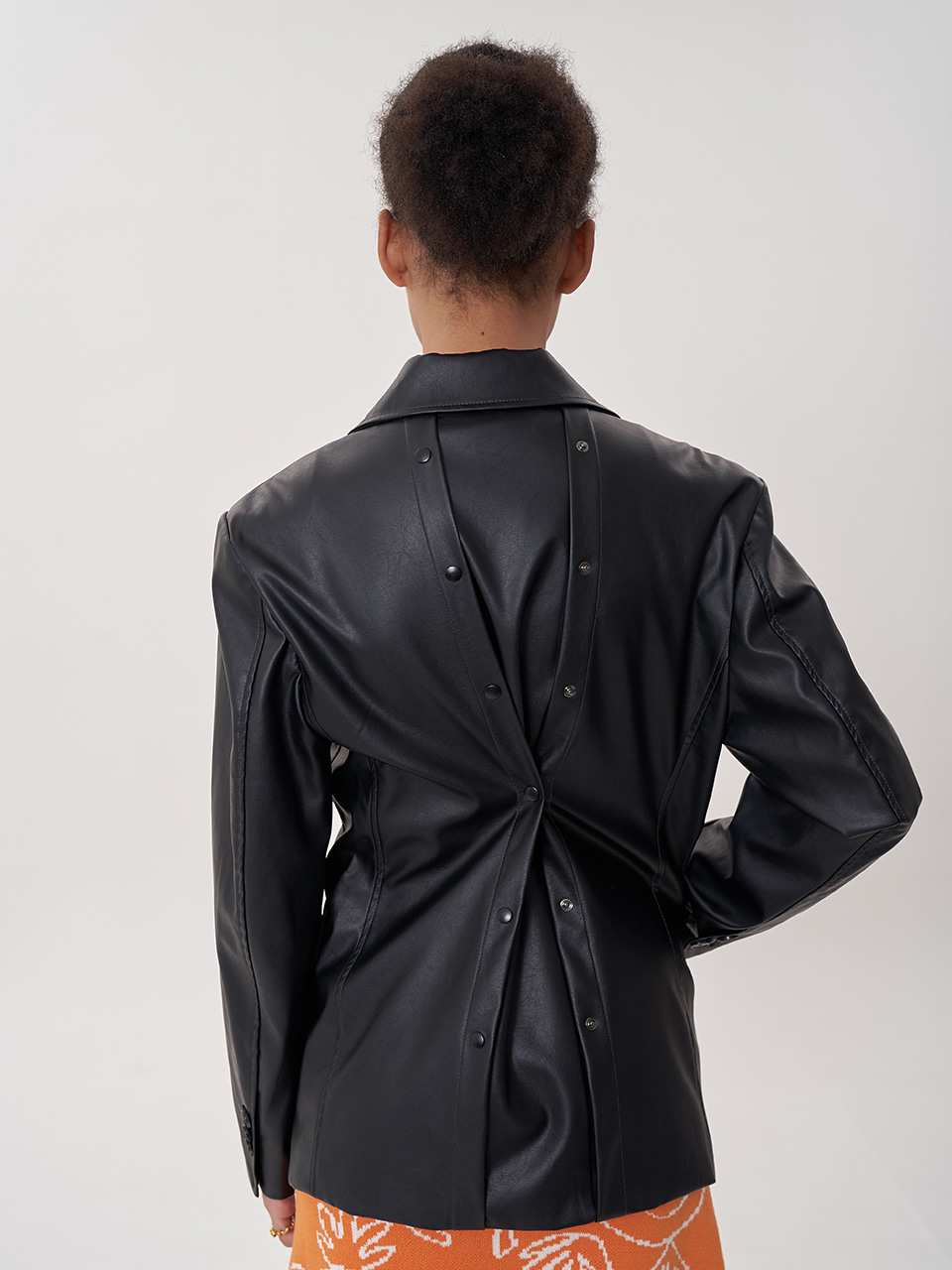 back-button vegan leather jacket_black