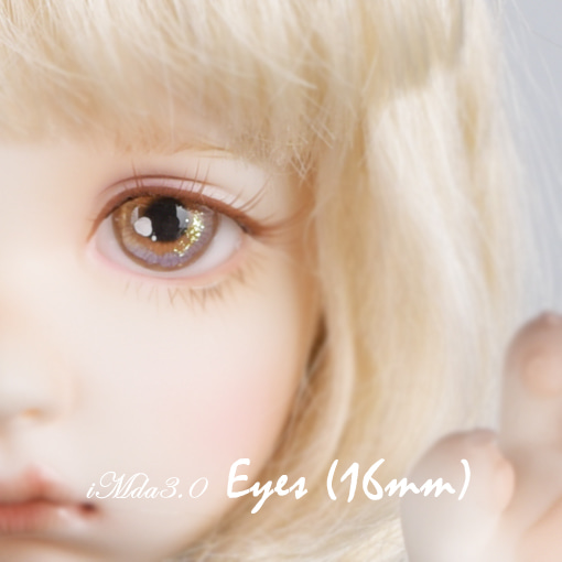 Colette&#039;s eyes (16mm)