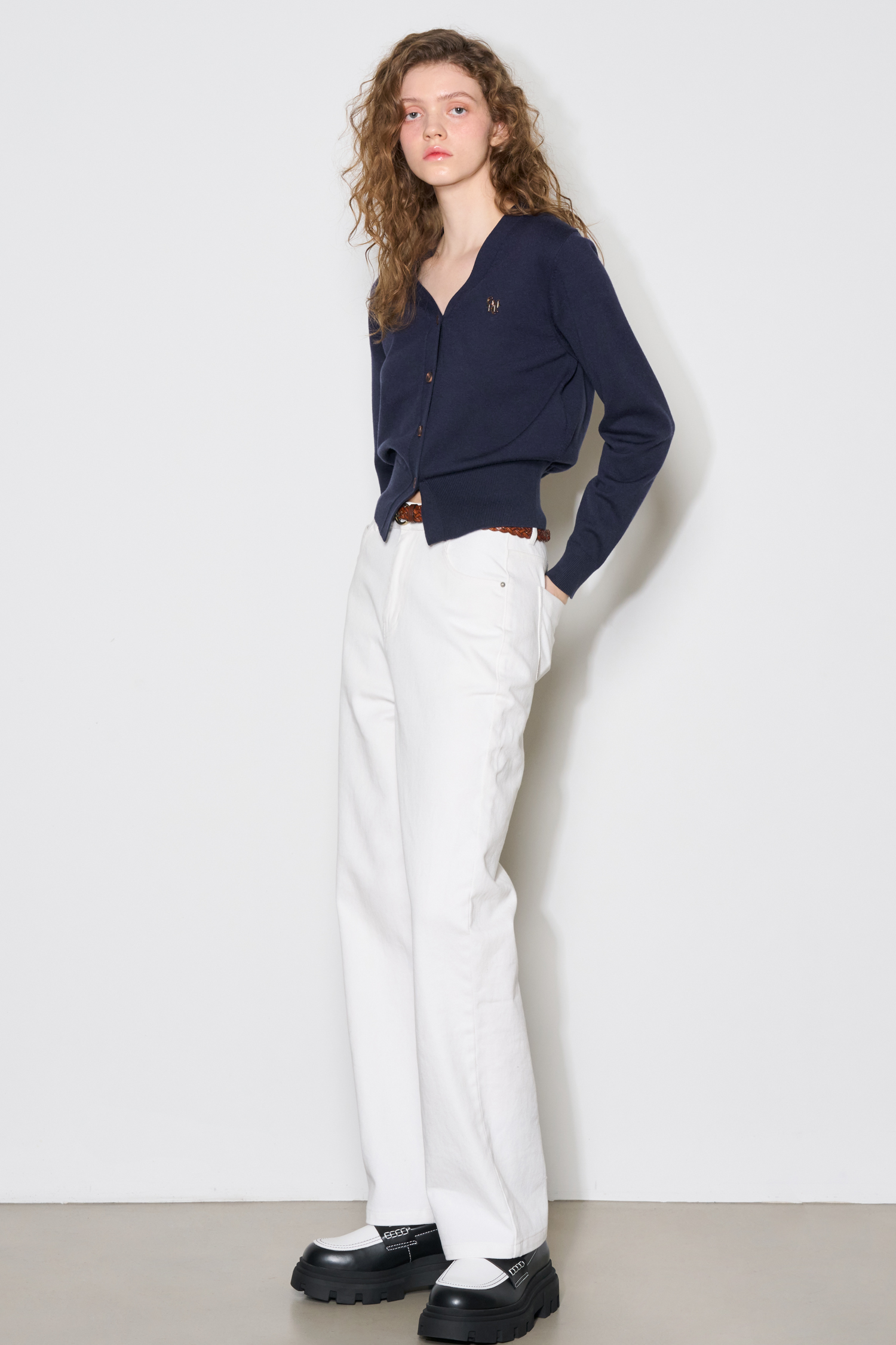 GENERAL IDEA] WOMAN GNRL ロゴ入りスタンダード長袖カーディガン