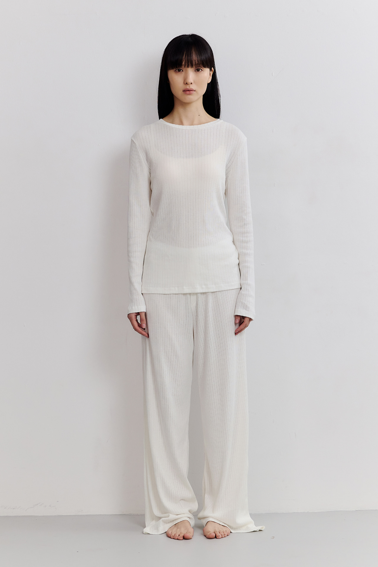 티슈 착용] 소프티 이지웨어 세트 - 화이트 - 인에이