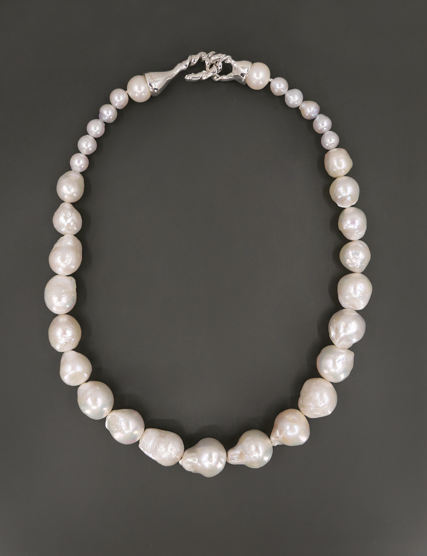 Modern Twist Baroque Pearl Classic Necklace