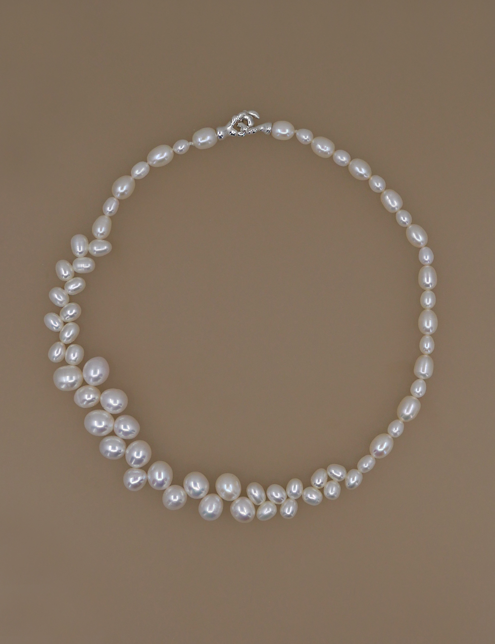 Egg Pearl Necklace