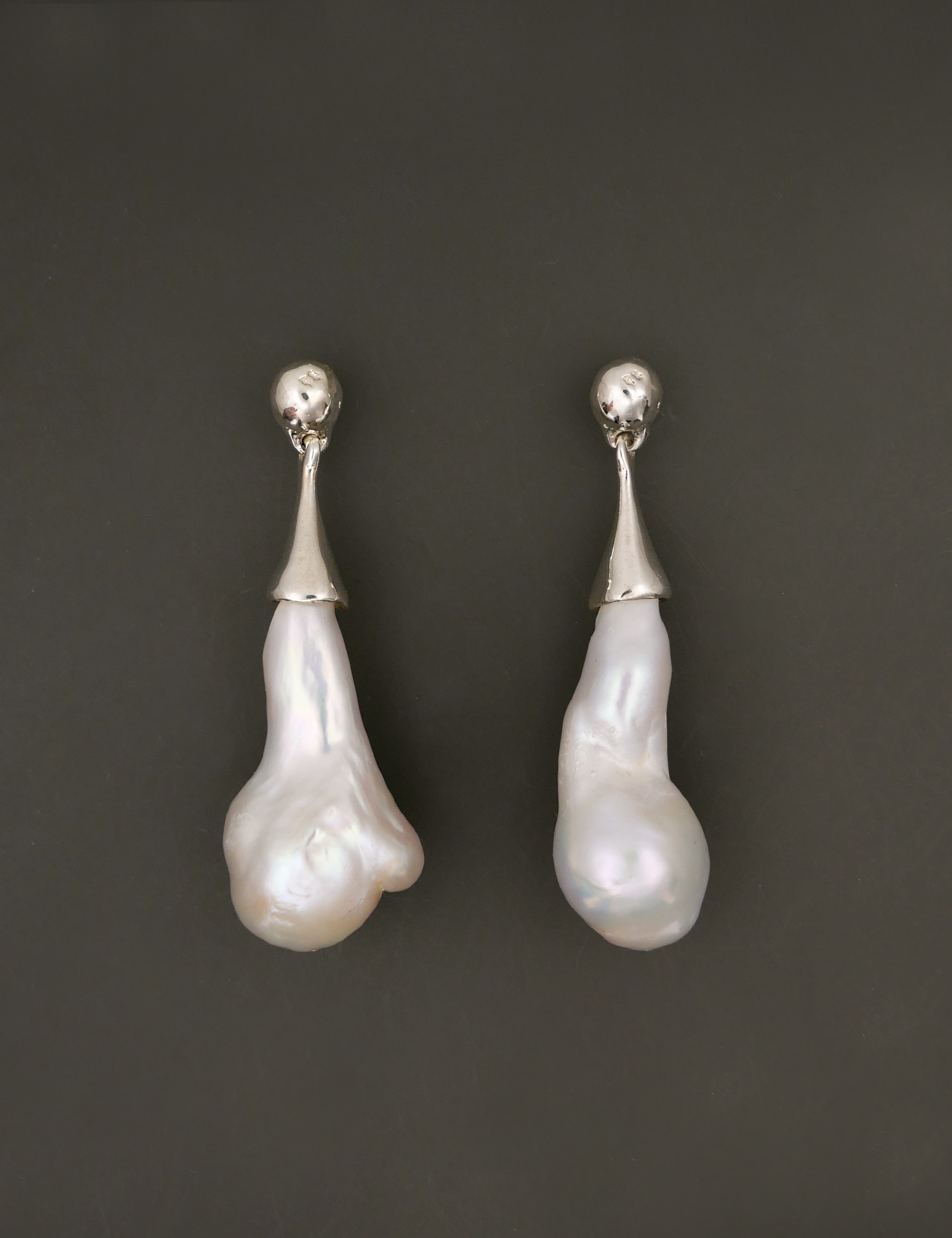 Baroque Pearl Earring L