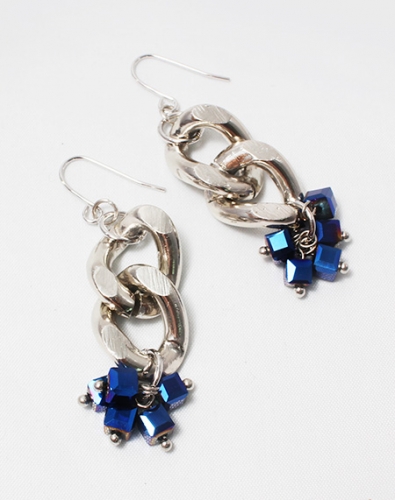 Blue Beads Bold Chain Earring