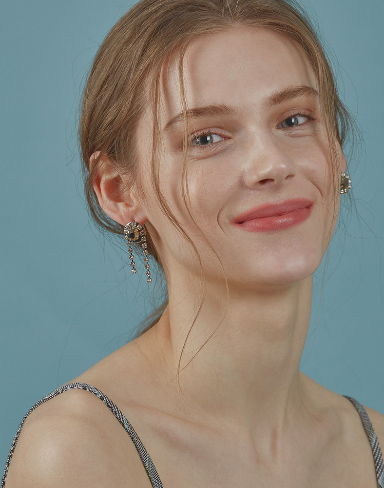 Becca Mini Crystal earring