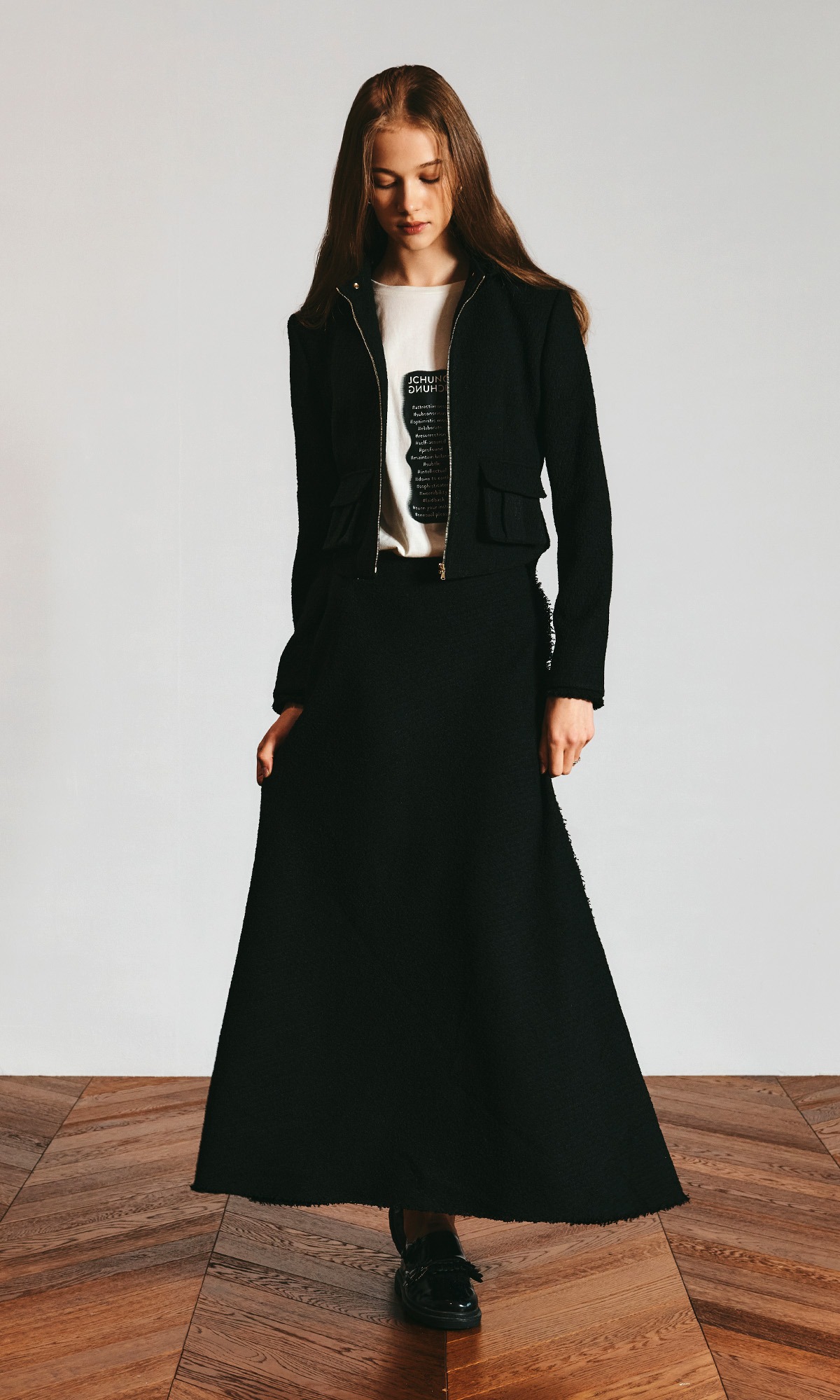 Belleza Tweed Flared Skirt _Black Solid