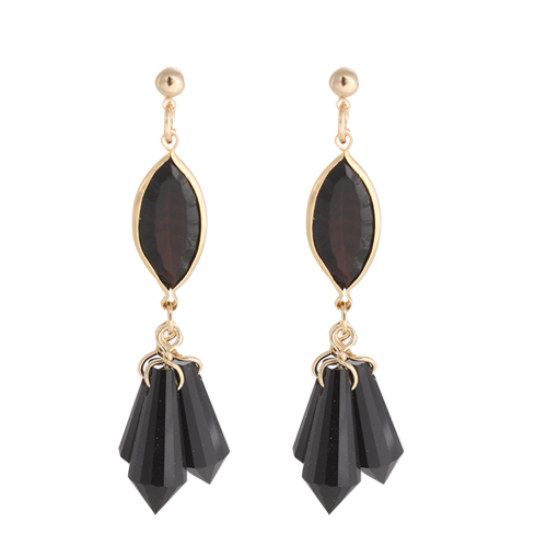 Black Crystal Quarts Earrings/블랙 크리스탈 쿼츠 귀걸이