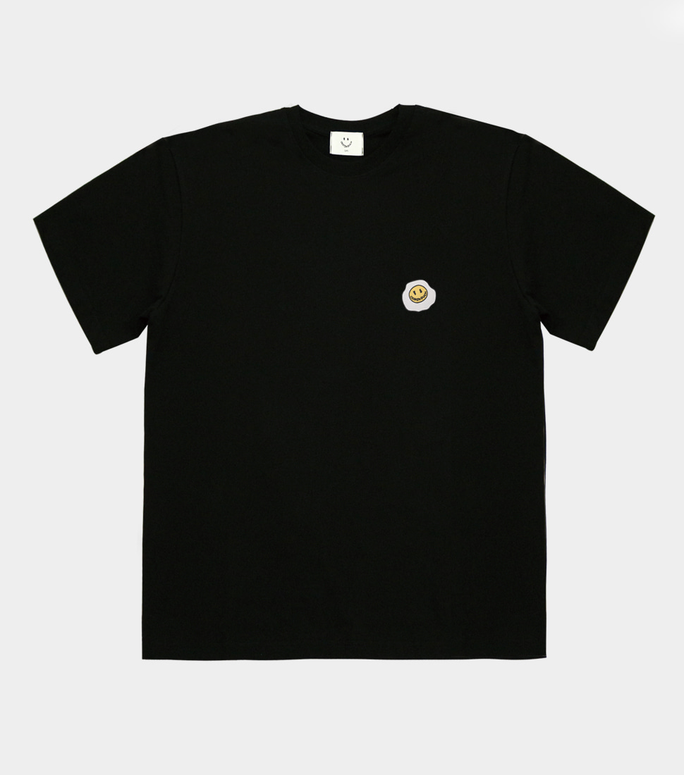 OOPS&amp;OUCH Black Fried Egg Print Tee