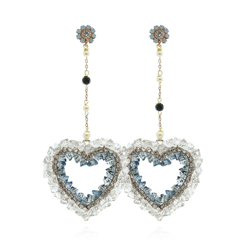Blue Crystal Heart Drop Earrings/블루 크리스탈 하트 드롭 귀걸이
