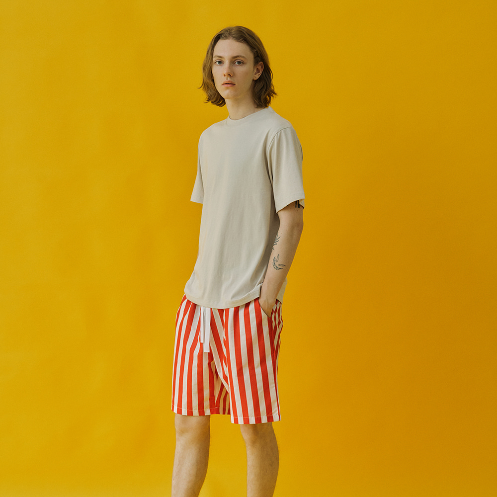 (m) Red Resort Stripe Shorts