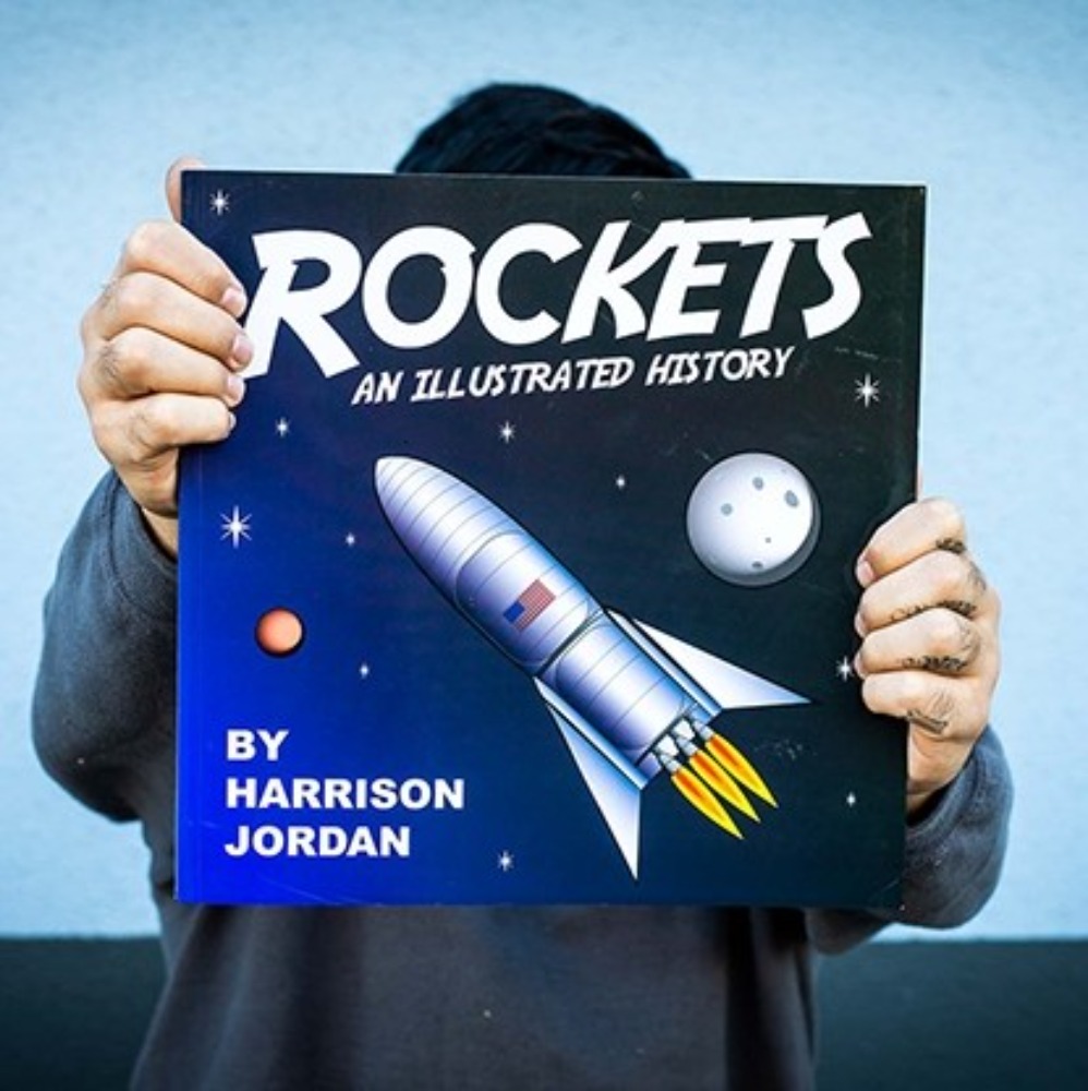 Rocket Book***(Gimmicks and Online Instructions) by Scott GreenRocket Book***(Gimmicks and Online Instructions) by Scott Green