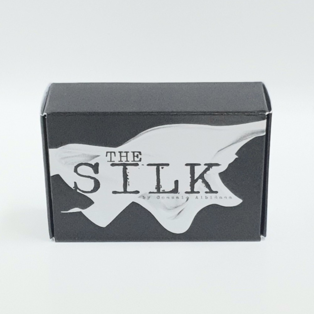 실크 The Silk by Gonzalo Albiñana실크 The Silk by Gonzalo Albiñana