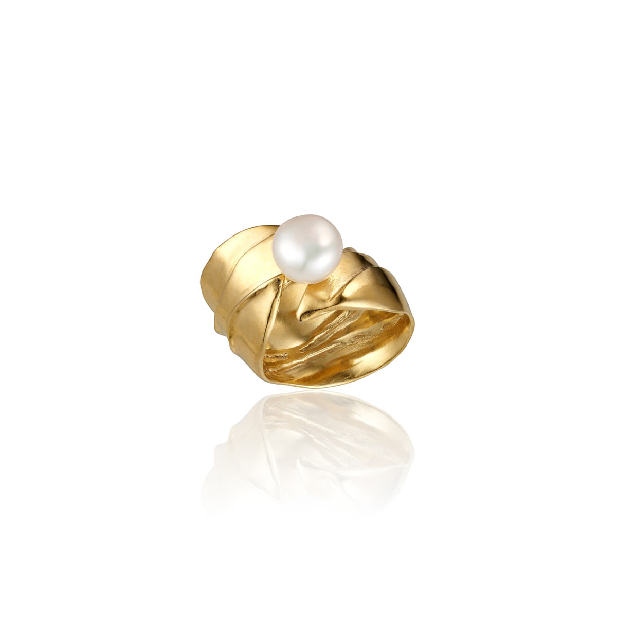 &#039;The rose&#039; floral pearl ring