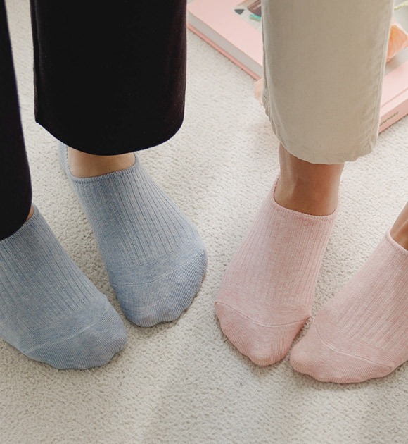 韓國[1+1] 小條紋硅膠襪子
