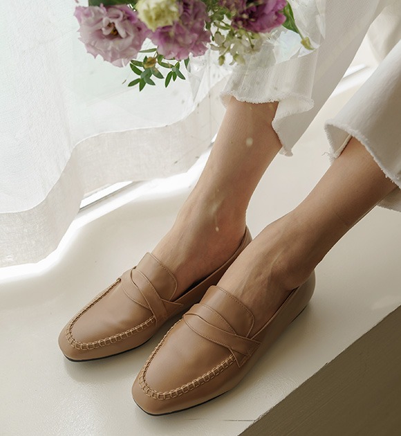 韓國縫線裝飾樂福鞋