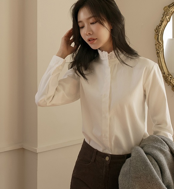 韓國蕾絲領子刷毛上衣