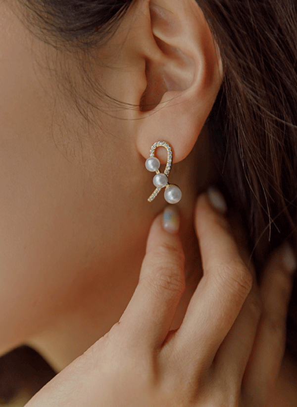 韓國珍珠裝飾水鑽耳環