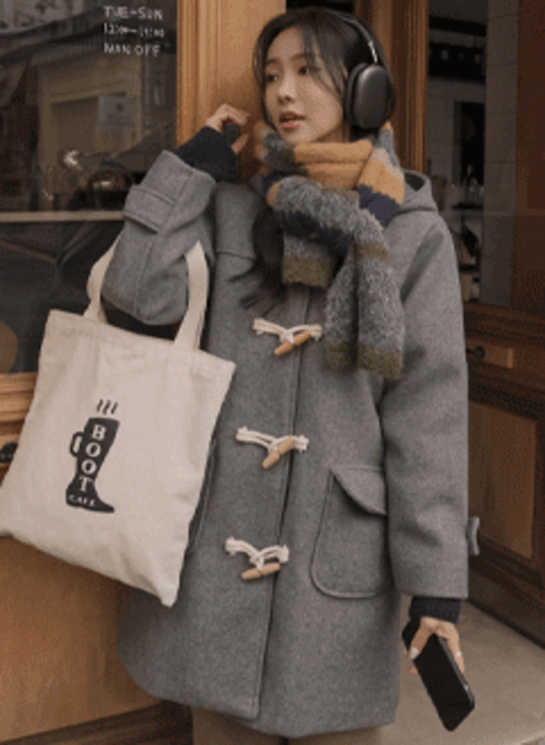 韓國寬鬆牛角釦外套