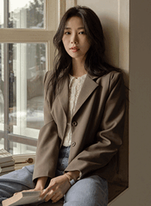 韓國正式感微短版西裝外套