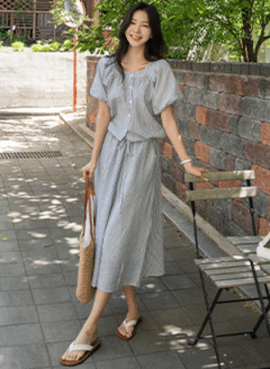 韓國鄰家女孩細條紋上衣+裙子套組