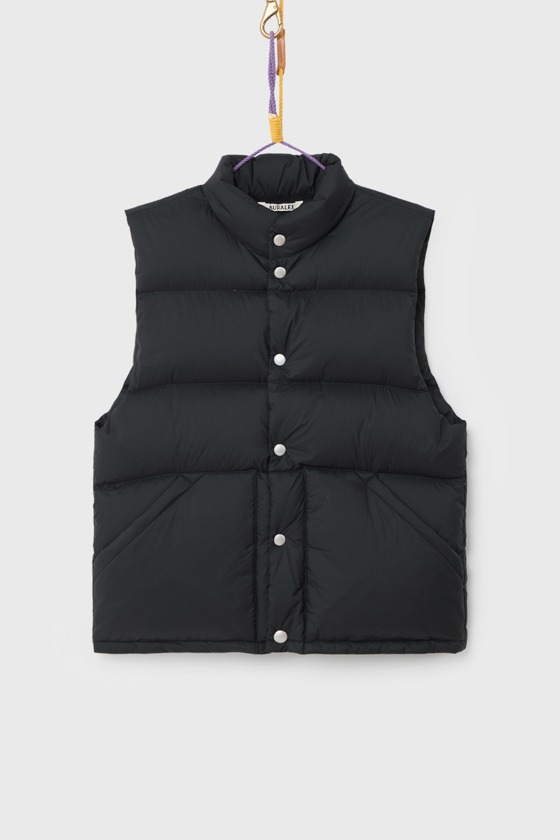 AURALEE 오라리 SUPER LIGHT NYLON RIPSTOP DOWN BLOUSON (BLACK) l