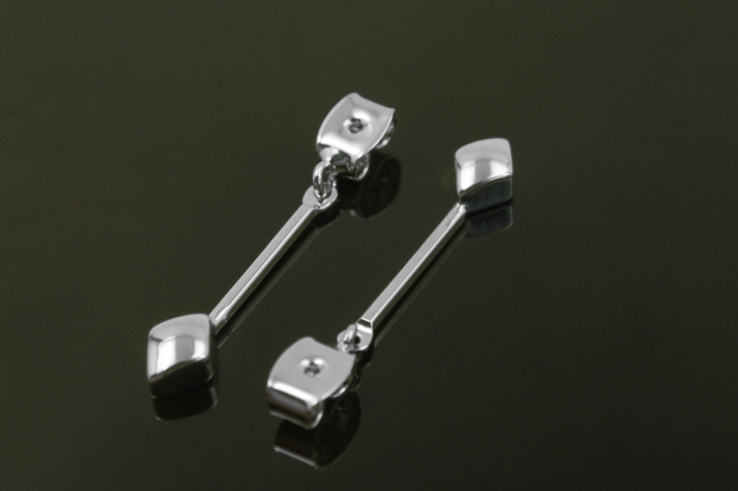 [S86-R4]달랑거리는 다이아몬드 백스타퍼, 2개, 30x5mm, 두께 1mm, 무니켈, 화이트골드 도금