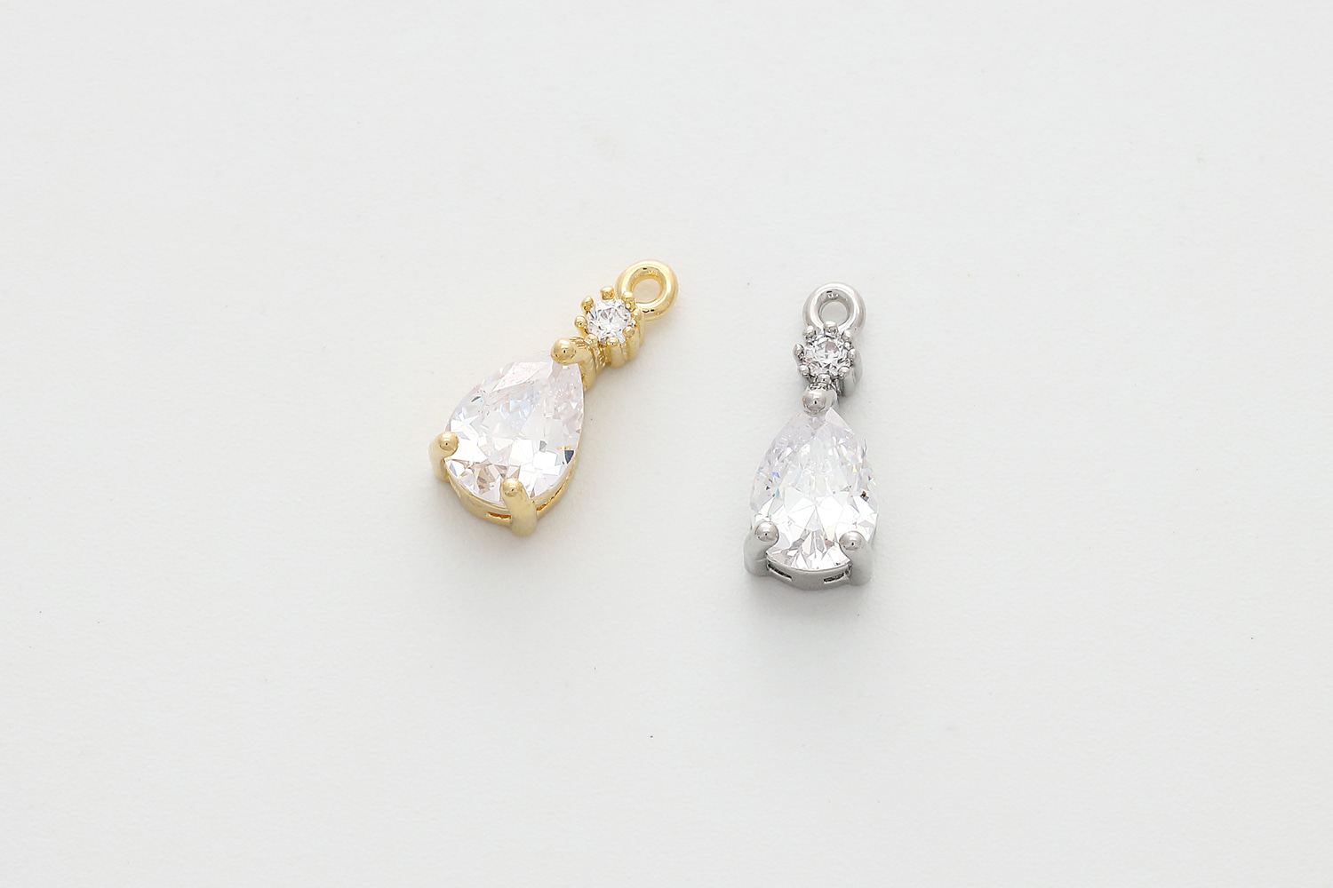 [S67-VC2] Cubic drop charm,12.5x5.5mm including 1mm loop, Brass, Cubic zirconia, Star pendant, 1 piece (S67-G6, S67-G6R)