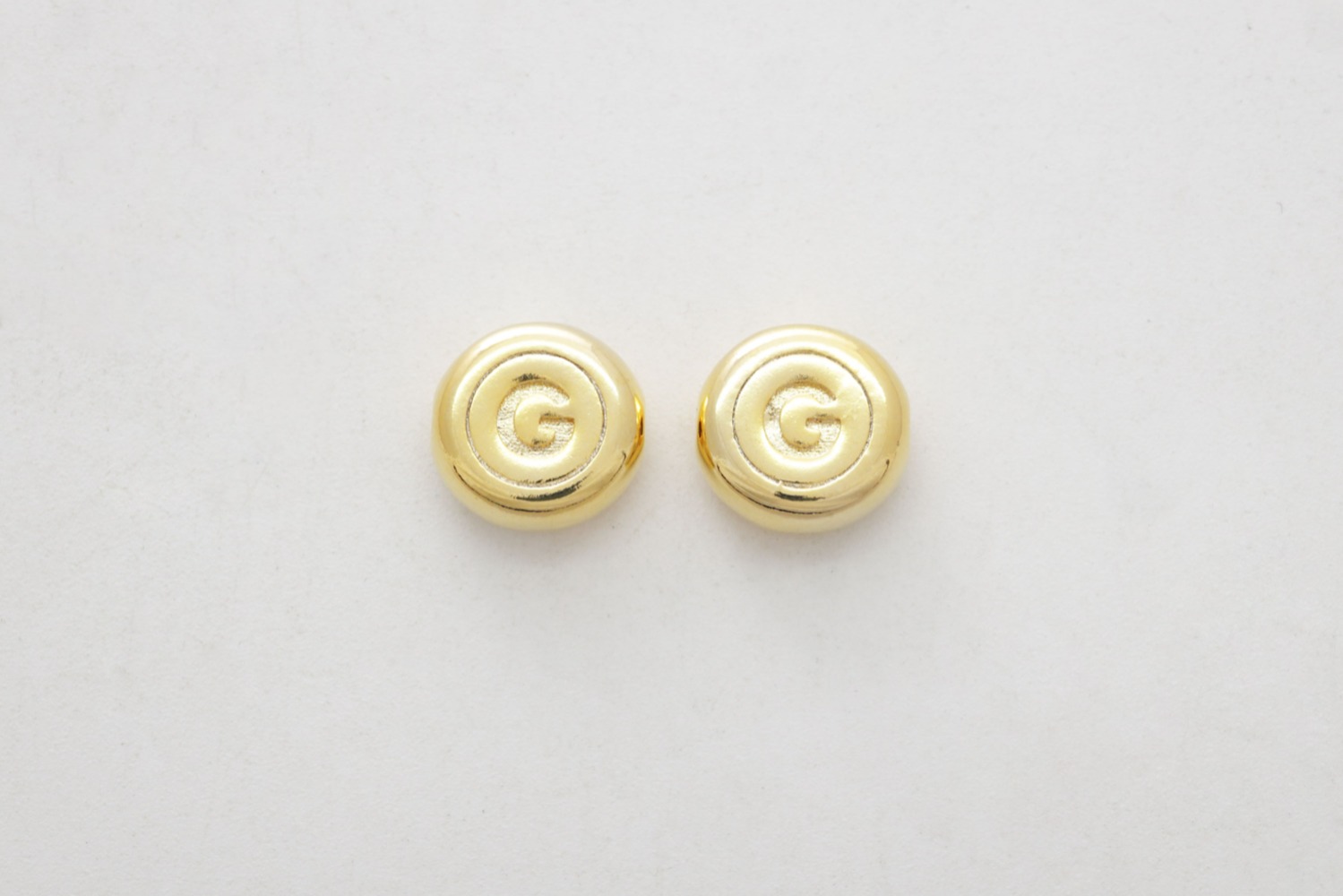 [AG-G21] Metal alphabet beads G, Brass, Nickel free, Jewelry making supplies, Capital letter charm, Initial charm, 1 piece