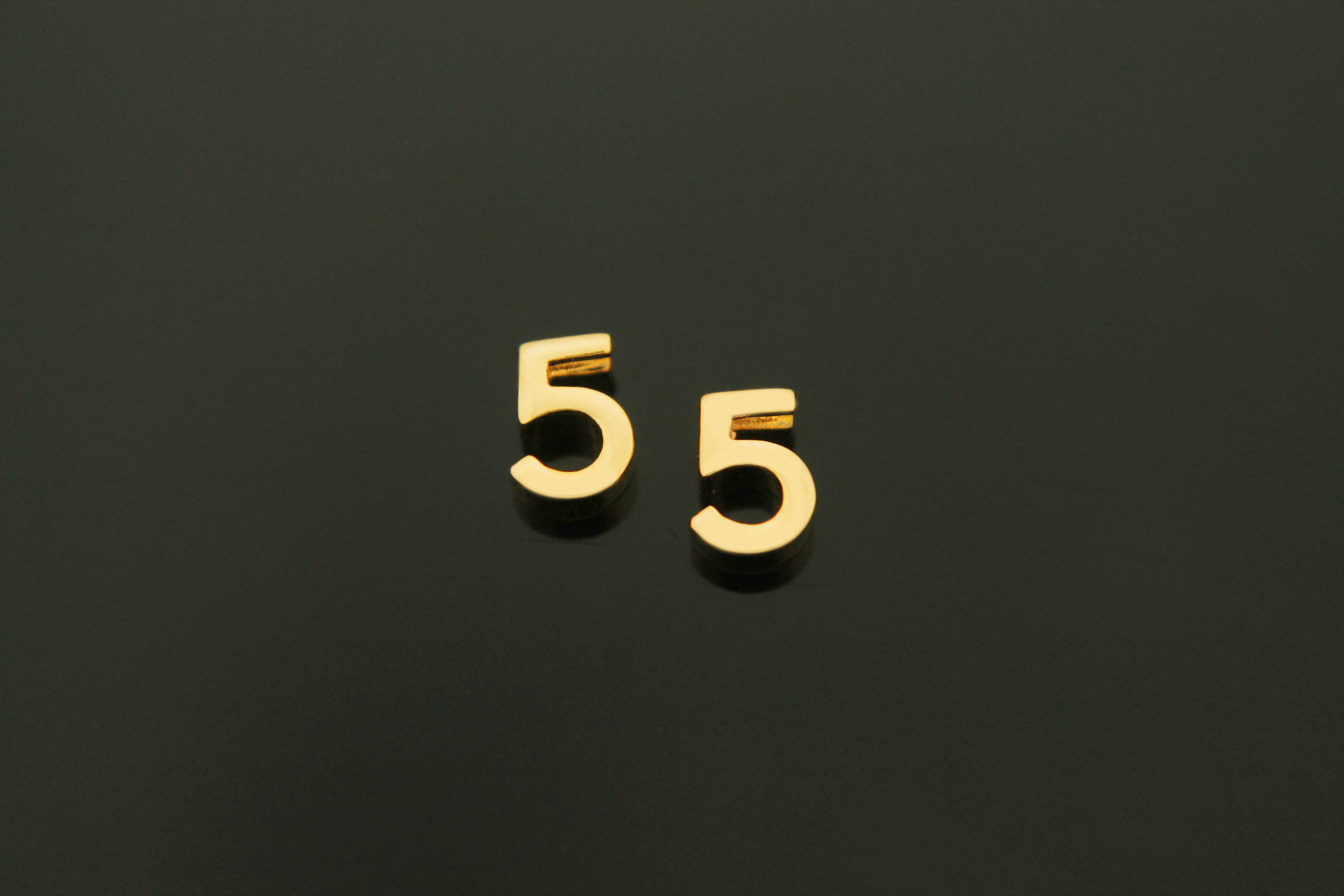 작은 숫자 5 펜던트, NU-G5, 2개, 골드도금, 7x4.8x2.5mm