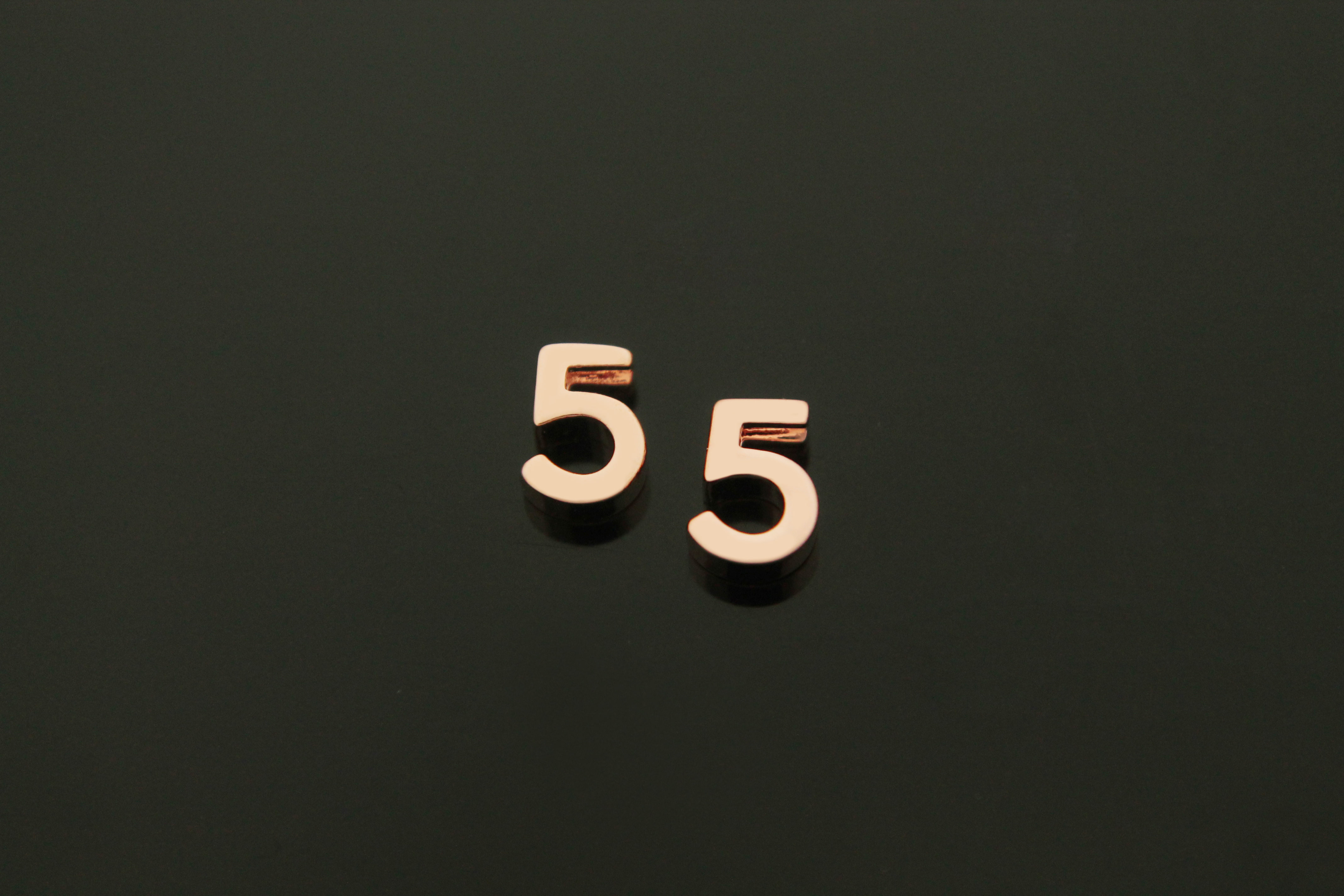 작은 숫자 5 펜던트, NU-P5, 2개, 로즈골드도금, 7x4.8x2.5mm