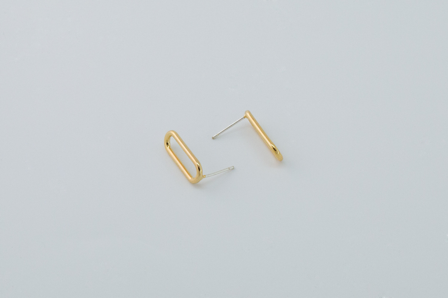Simple oval earring w/ 925 silver post, T63-G1