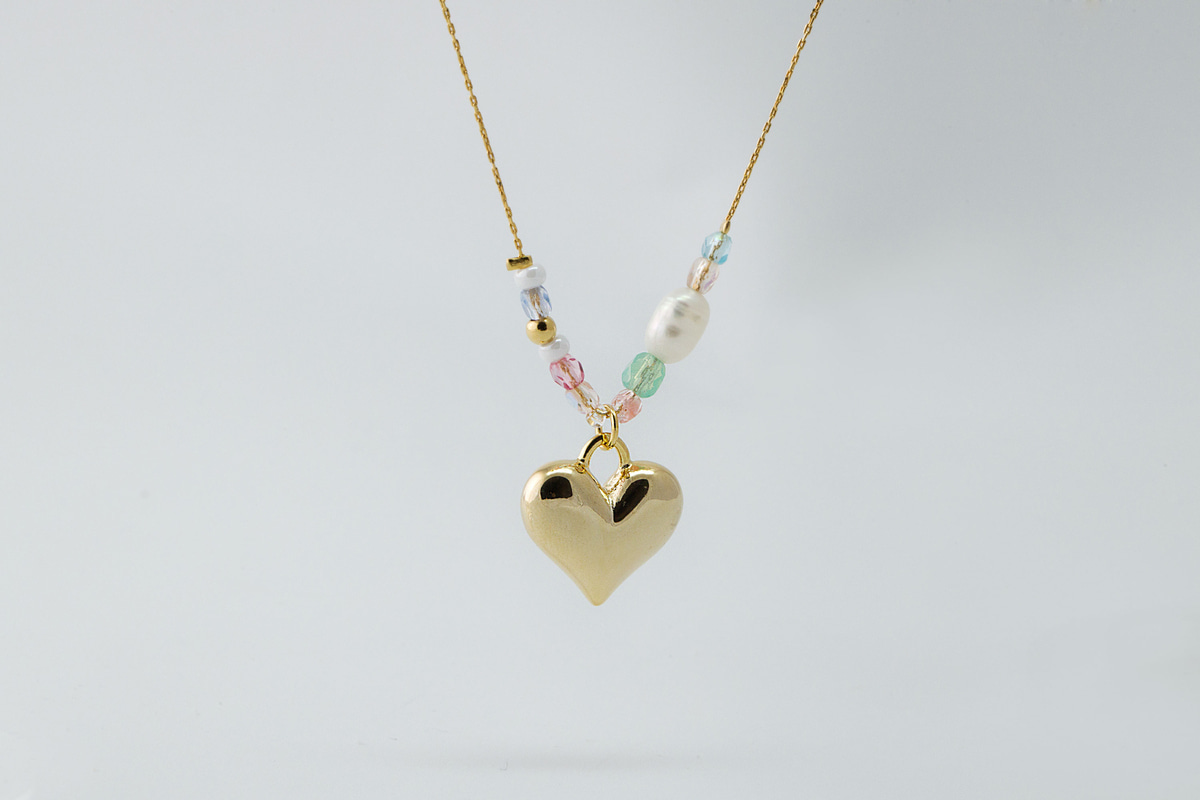 [Q15-VC7] Heart pendant, Brass, Nickel free, Bold heart charm, Necklace makings, Jewelry supplies, 1 piece