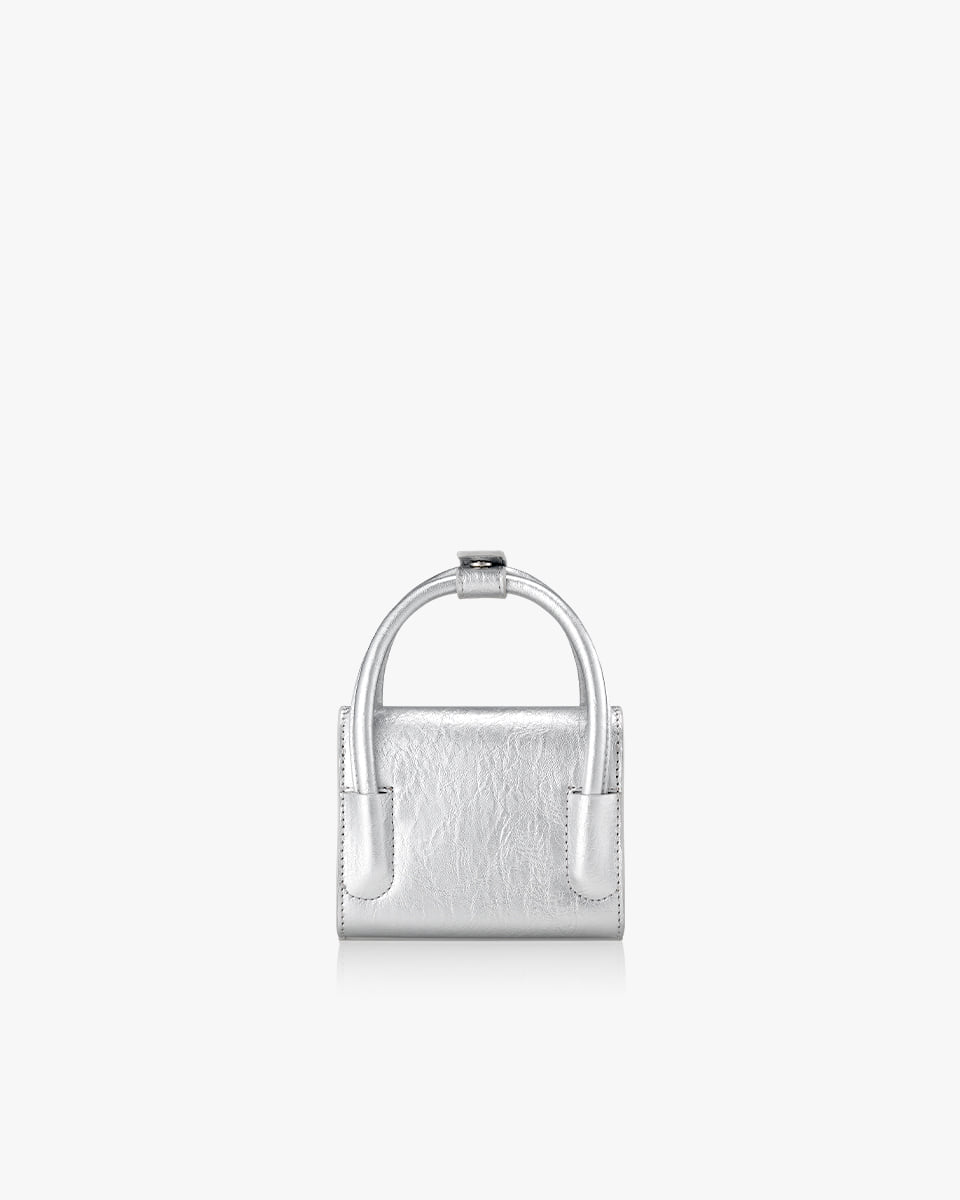 ●FIND KAPOOR● Martyback 12 Crinkled White 1110305 FINDKAPOOR - EN