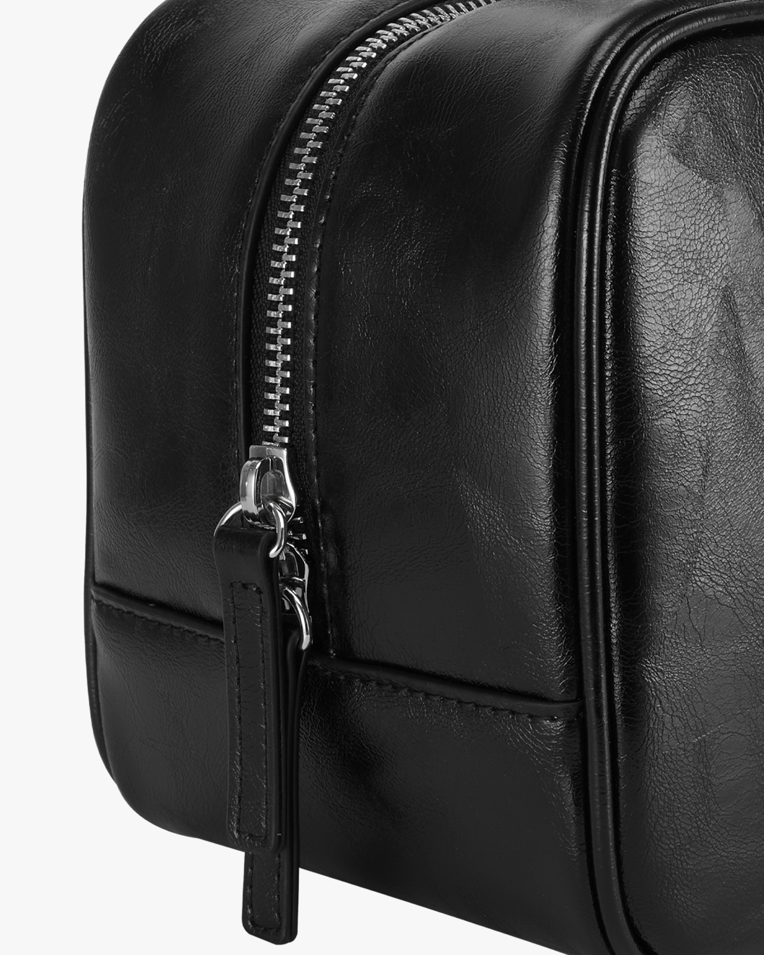 ★送料・関税込★FIND KAPOOR★ HEART DOUBLE BAG 37 CRINKLED★ FIND KAPOOR] HEART DOUBLE BAG 37 CRINKLED ☆2COLOR☆ (FIND