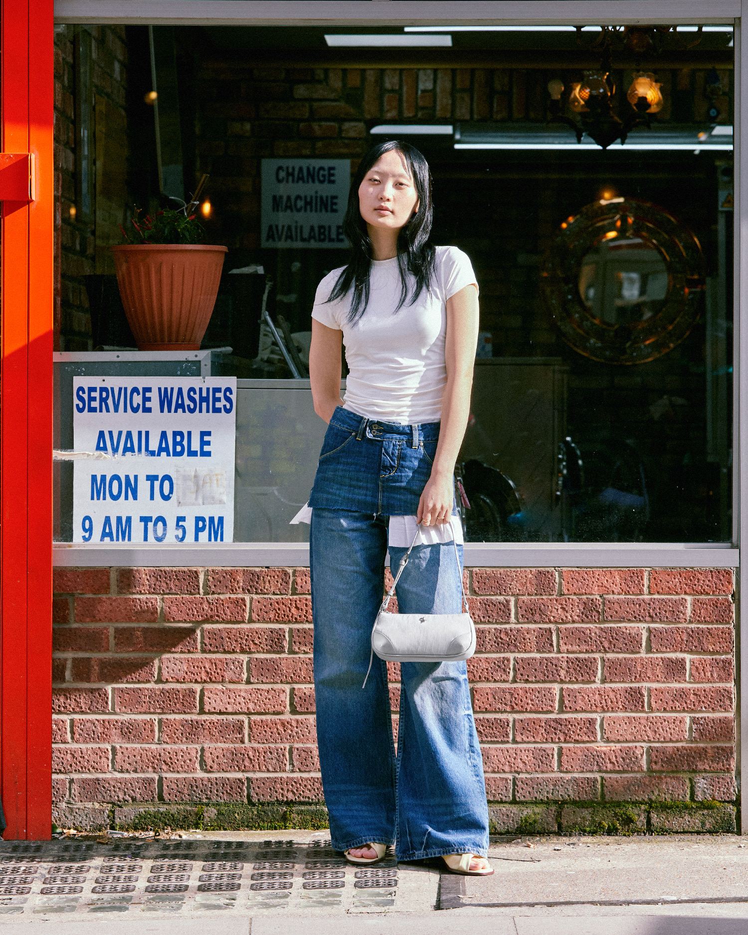 【FINDKAPOOR】JOELLE BAG 25 ショルダーバッグ (4 COLORS) FINDKAPOOR】JOELLE BAG 25 ショルダーバッグ (4 COLORS) (FIND