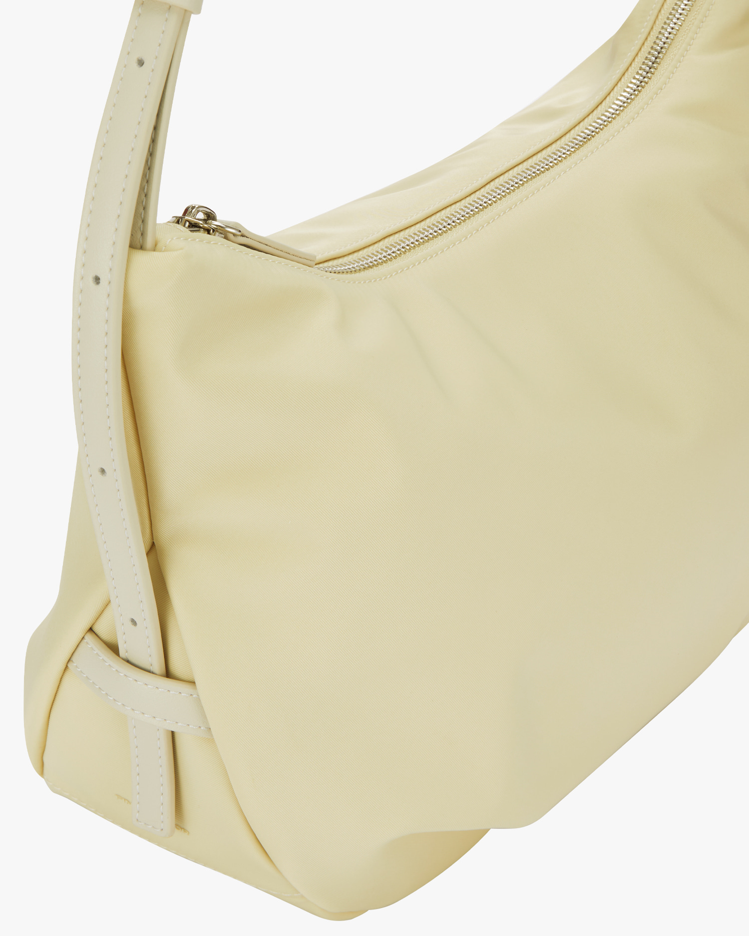 【FIND KAPOOR】PILLOW PUFFER BAG 30 NYLON (Butter) FINDKAPOOR - EN