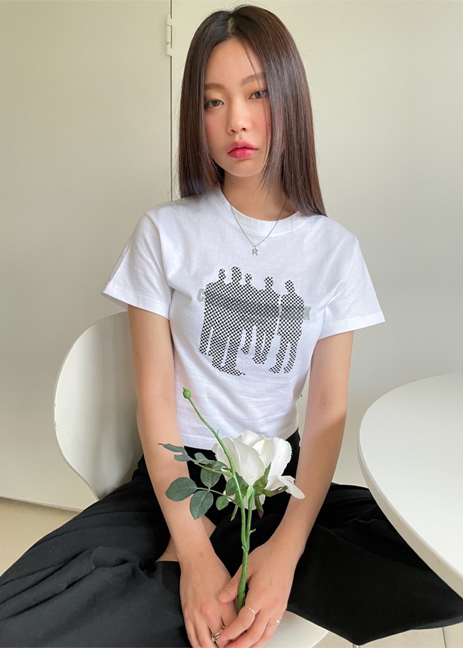 체커프린팅 크롭티셔츠
