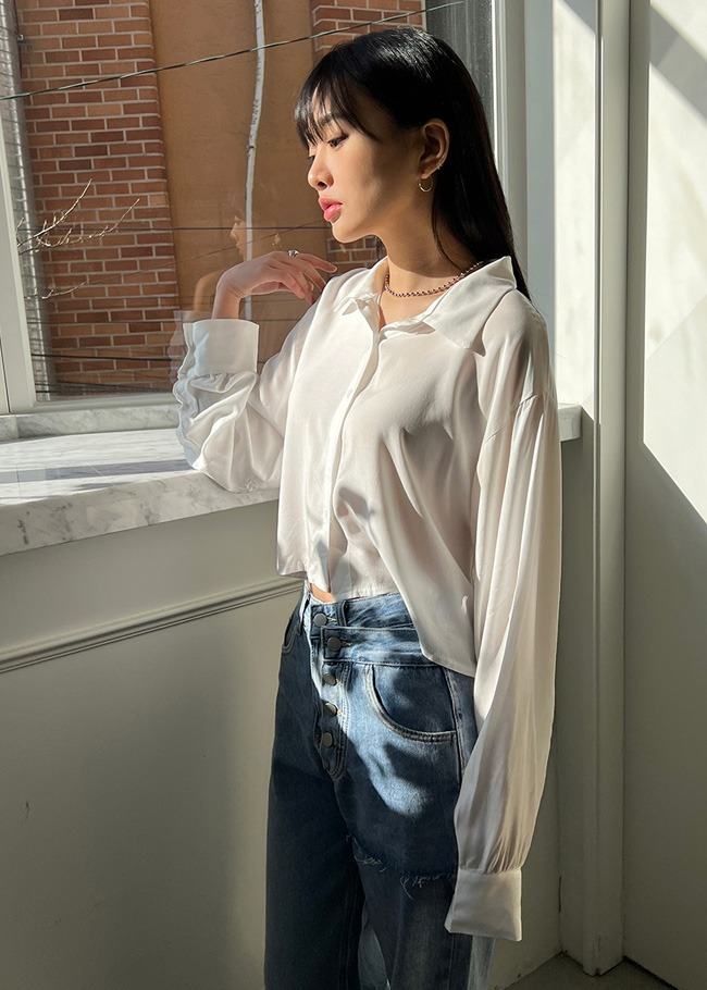 Cropped Loose Fit Shirt