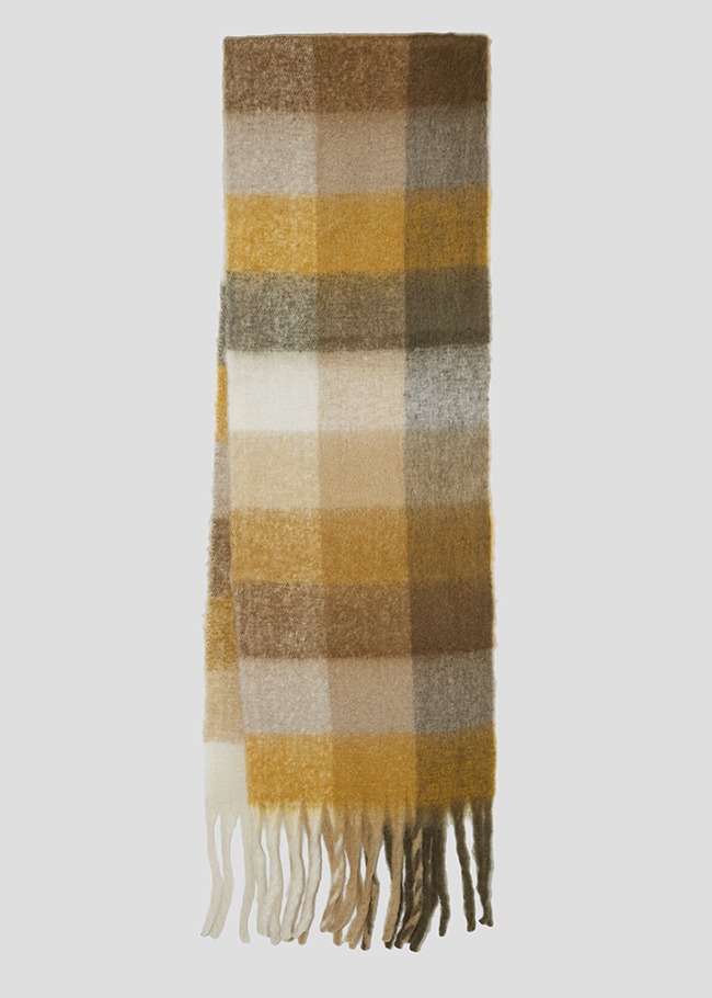 Check Fringed Scarf