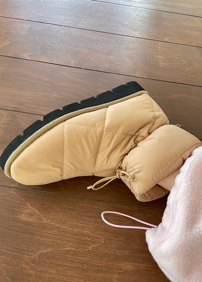 DARKVICTORY絎縫綁帶鋸齒底造型短靴