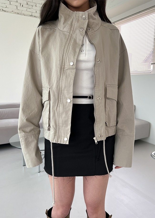 Stand Collar Extended Sleeve Jacket
