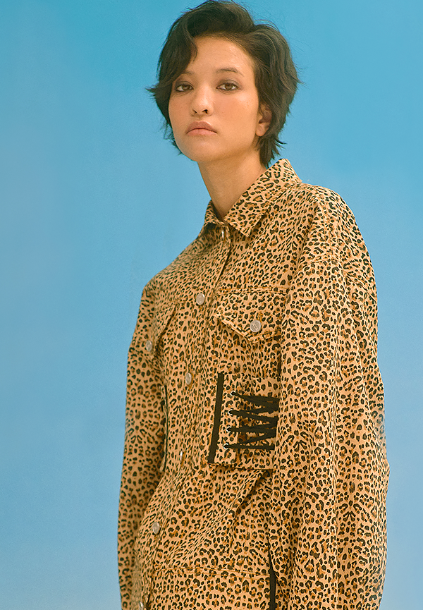 [SS20] Eyelet corset detail leopard jacket